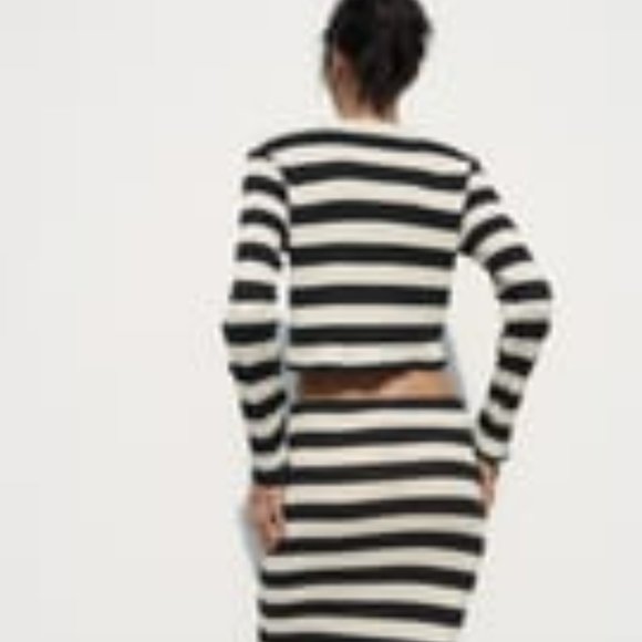 Striped Midi Skirt - Picture 5 of 8